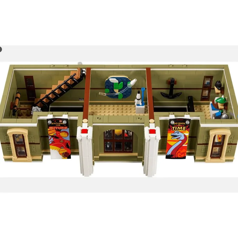 LEGO Natural History Museum 10326 100% COMPLETE w/Minifigs Box & Instructions!!